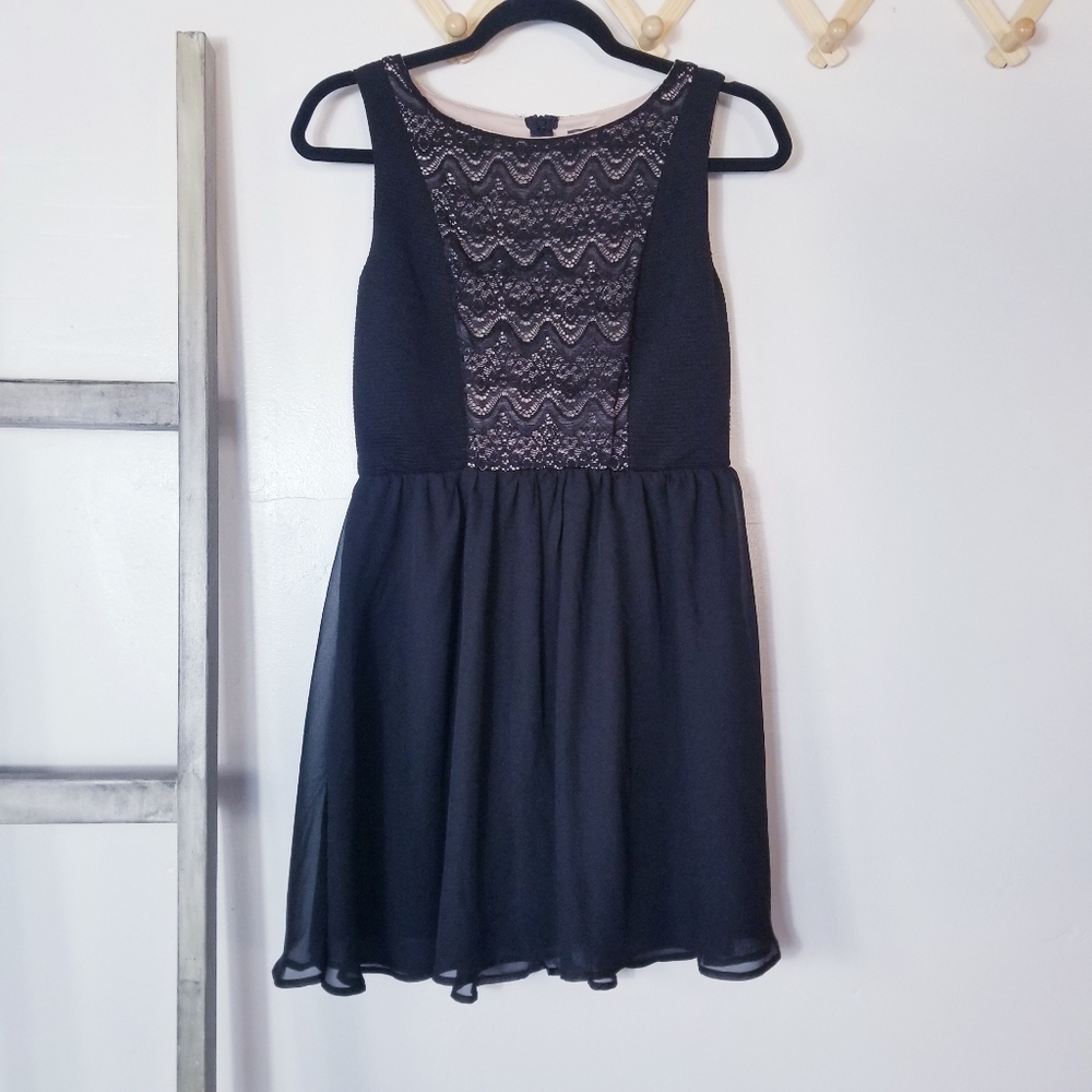 LILY ROSE LINED FLARED DRESS BLACK WITH TANISH LIGHT MAUVE SIZE 7 ZIPS IN BACK